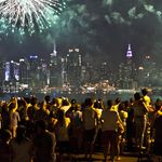 NJ residents enjoy the fireworks, as hearts of Queens, Brooklyn residents and East Side Manhattan residents are broken (Getty Images)